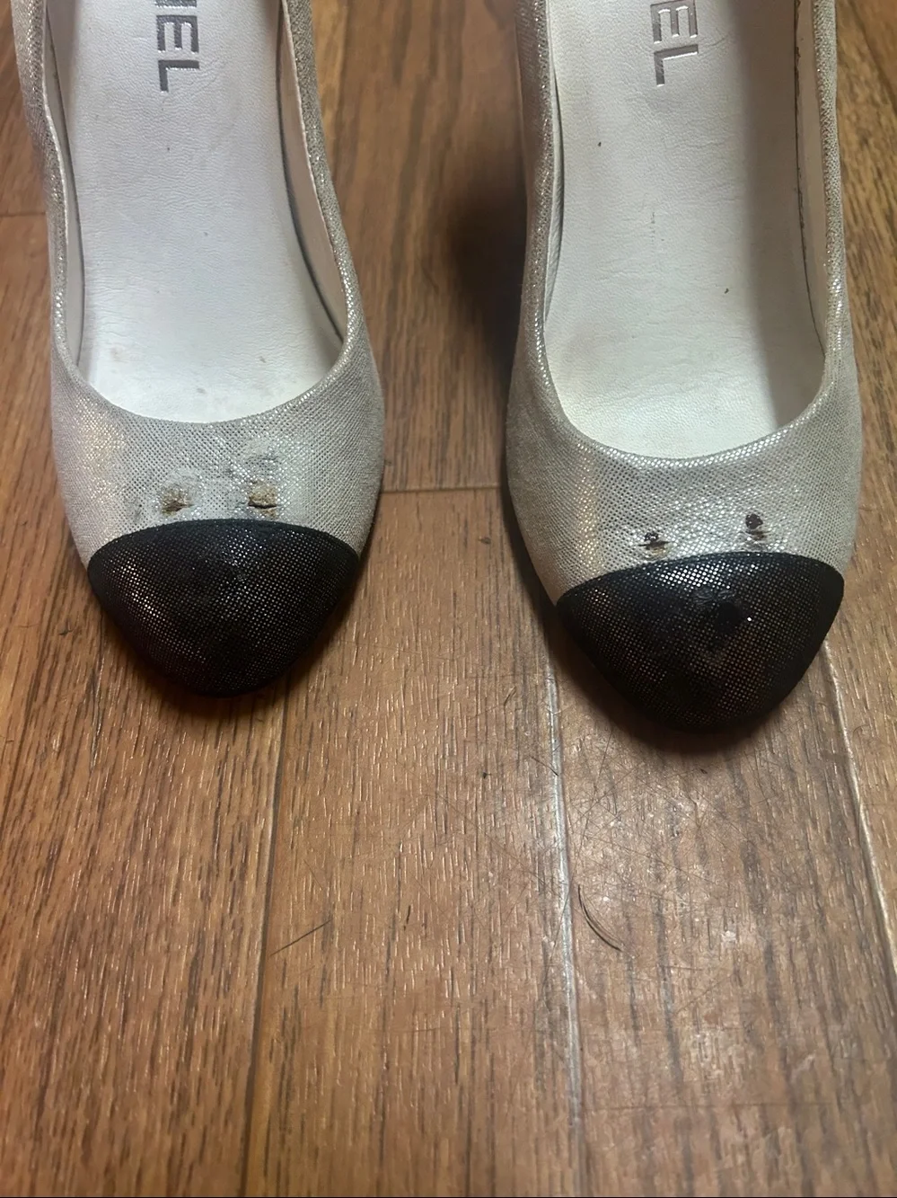 CHANEL Beige Canvas Pumps with Black Cap Toe - Picture 5 of 7
